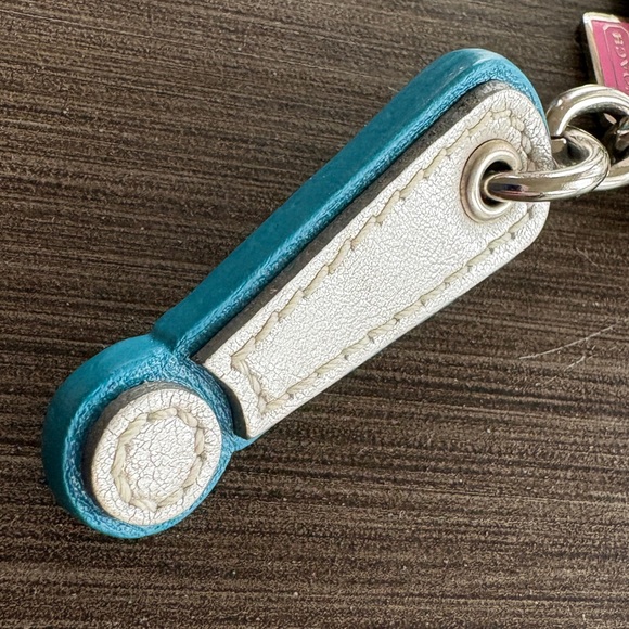 Coach Exclamation Bag Charm - Picture 4 of 8